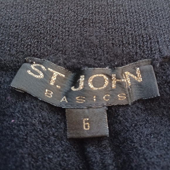 St. John Basics Size 6 Knit Old Money Pull-On Cropped Pants - Picture 8 of 12
